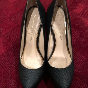 Jessica Simpson High Heels-